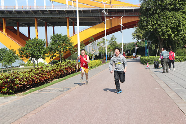 图片24.jpg 图片24.jpg