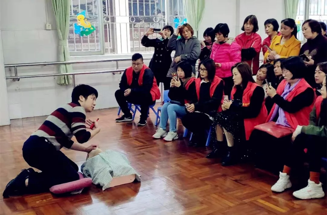 医社联动 传播幼儿急救技能