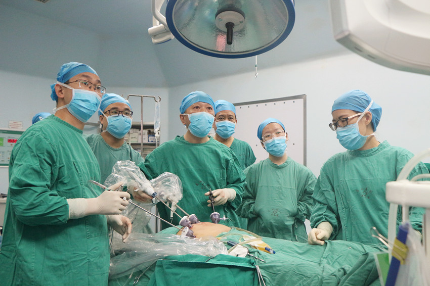 4个钥匙孔里拆“弹”，泌尿外科团队成功为7旬老伯精准清除前列腺癌！