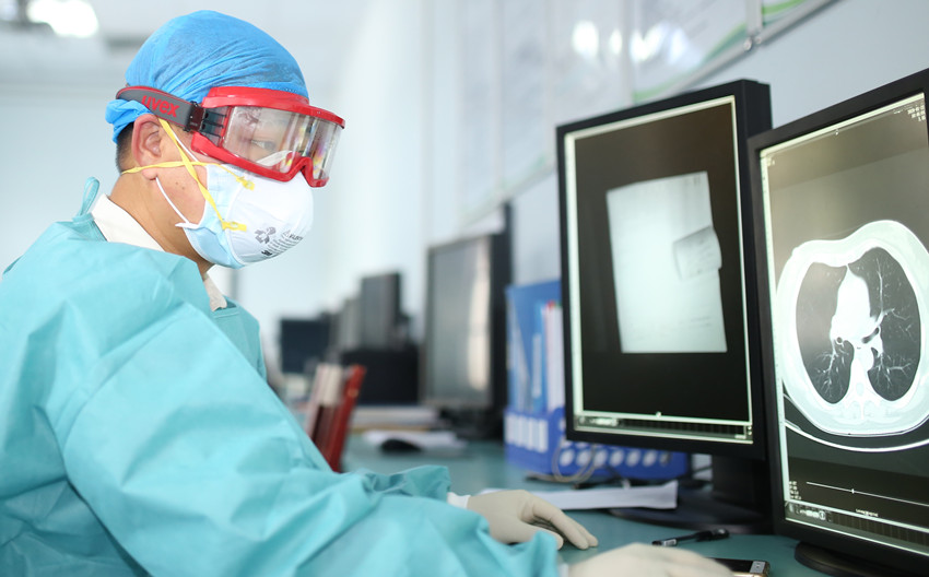 【抗“疫”人物】梁斌：乐从医护抗疫前线的白衣“战地摄影师”