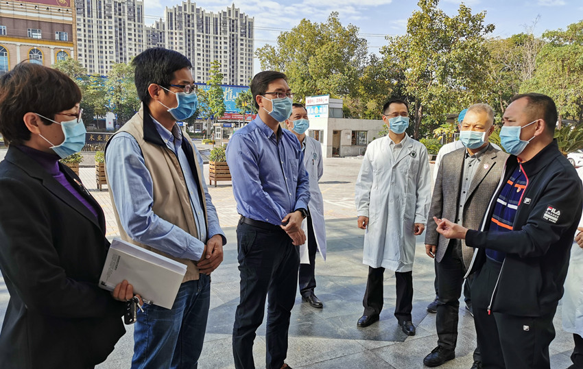 区卫健局到我院巡查新冠肺炎医疗救治工作