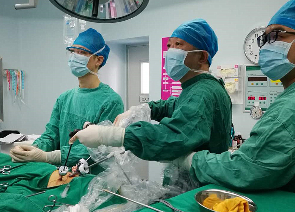 小小输尿管“撑”成“胖子”？泌外医生妙手“裁剪瘦身”！