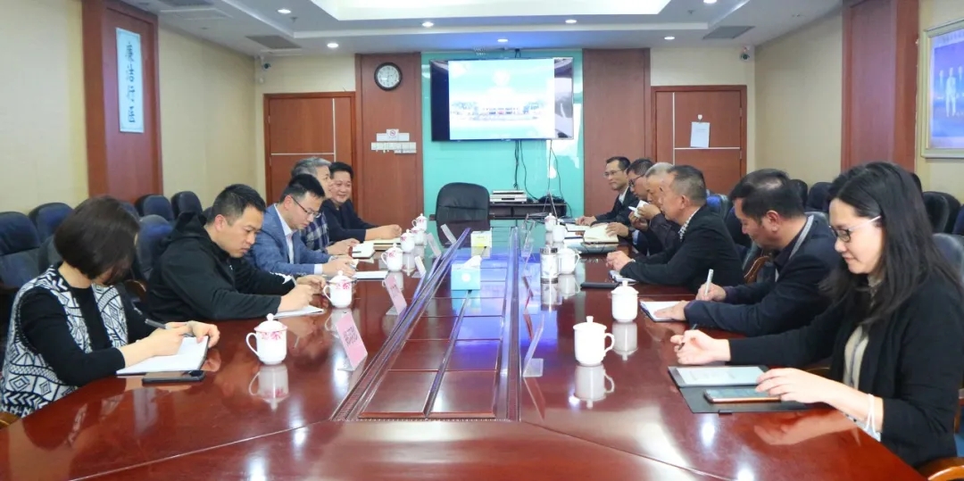 【医院动态】送温暖鼓干劲，乐从镇领导来院开展新春调研慰问