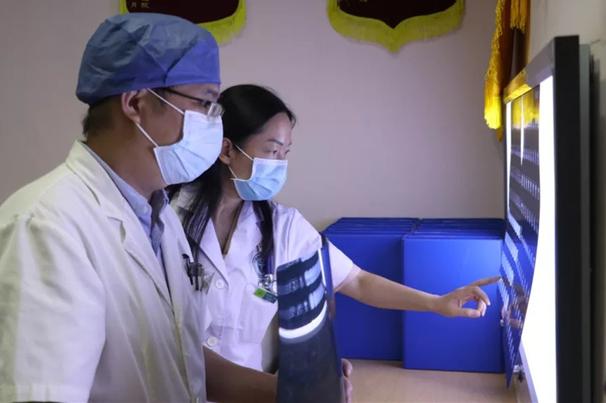 【我为群众办实事】乐从人才微访谈 | 秦茵茵：顺利抗“疫”，专业支撑判断