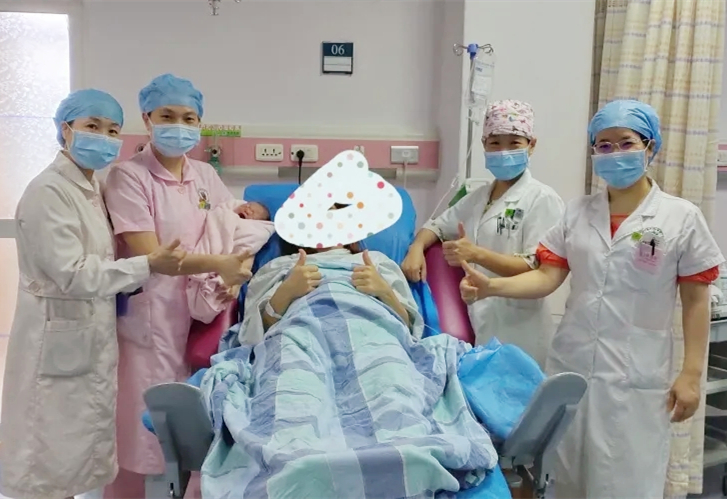 【我为群众办实事】二胎不必再挨一刀，产科团队圆“瘢痕”妈妈顺产梦