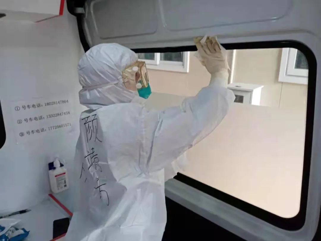 “疫”线有我，“青”尽全力，护理骨干颜靖方协助市级定点救治医院开展工作