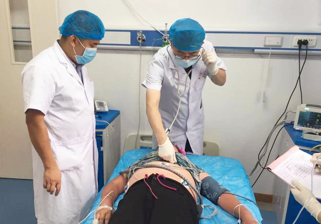 “黔”方报道｜孔海鸿：全力推进医疗援黔工作，为生命护航