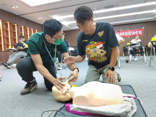 从“心”出发，走遍佛山 | 乐从医院AHA中心举办首期国际急救员培训班